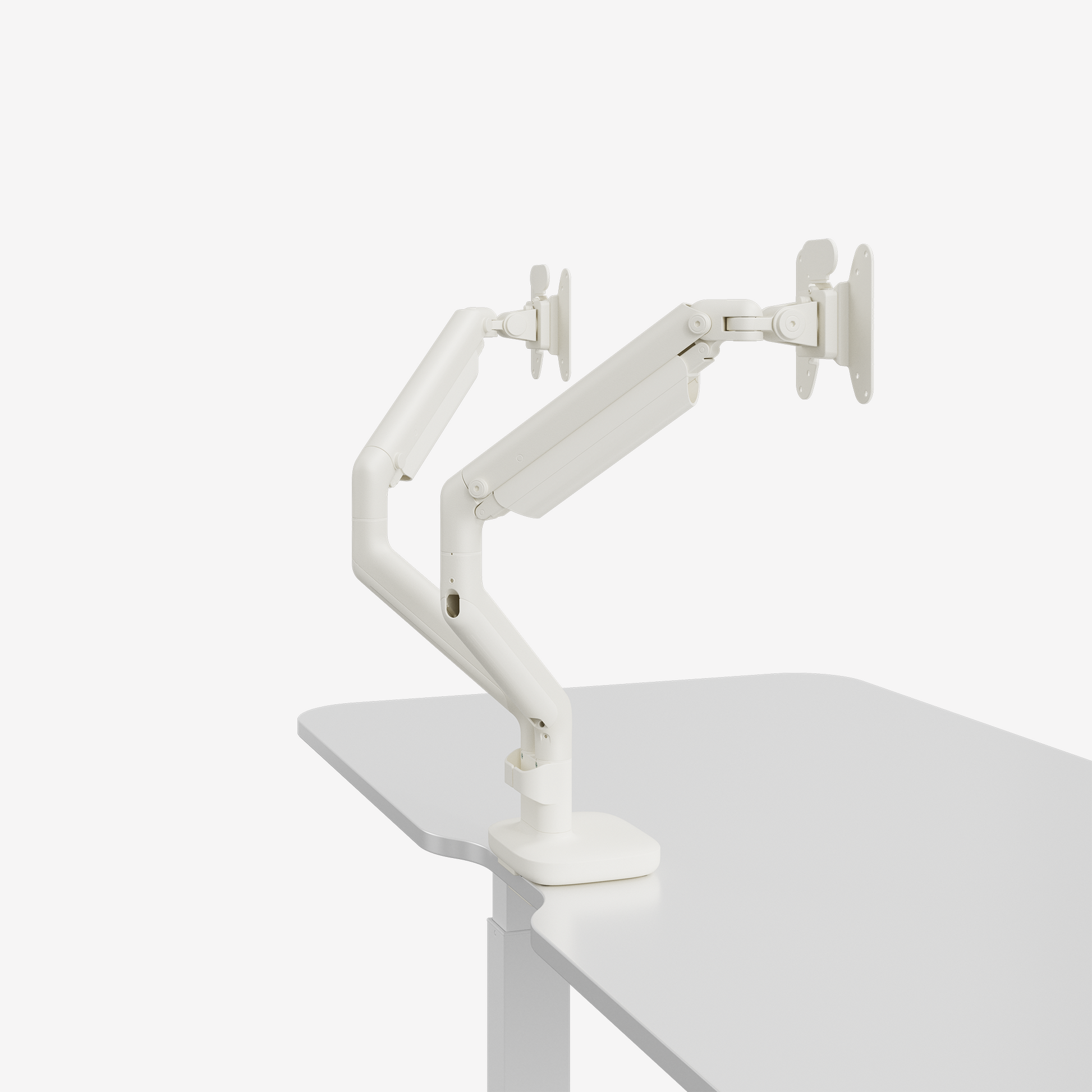 Equilibrium Monitor Stand